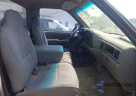 1996 Dodge Ram 1500 из США, поврежденный, VIN 1B7HC16Y9TJ117863